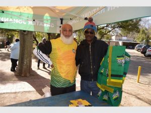 Ward 109 councillor Liaquad Ebrahim (left). Pic supplied.