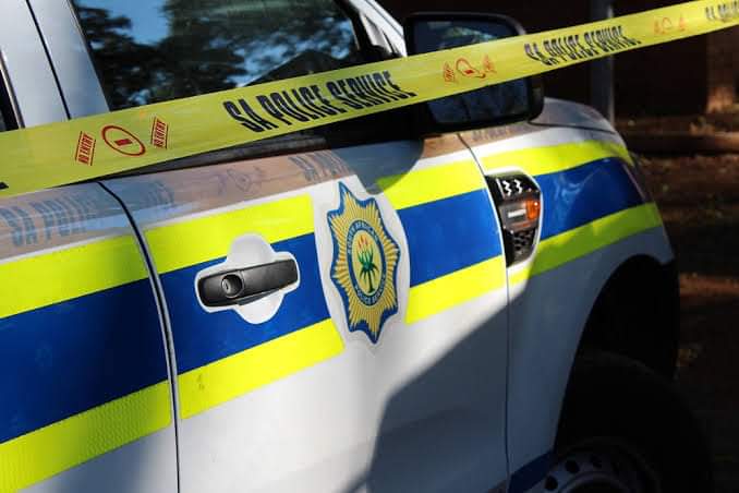 A TSOTSI KILLED AND SLASHED VICTIM’ STOMACH WIDE OPEN AFTER HE FAILED TO ROB THE DECEASED